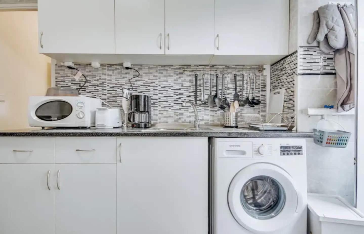3 Bedroom Apartment In Baixa With River View Lisbona Esterno foto